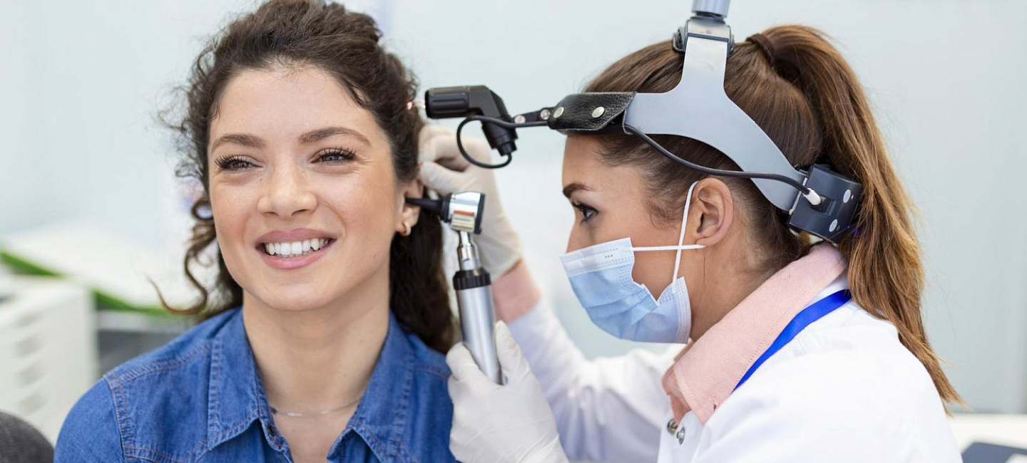 Как распознать отит у взрослого?